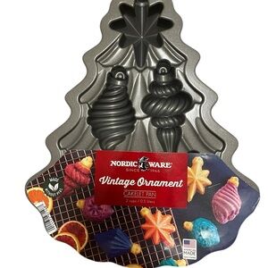 Nordic Ware Silver Ornament Cakelet Pan